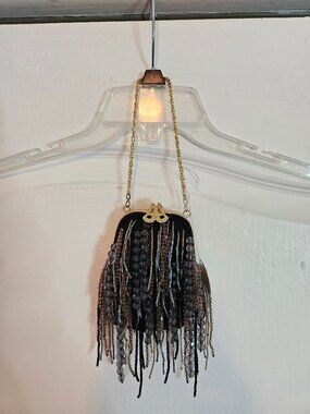 Vintage Inspired y2K Sequins Beaded Fringe Kiss Lock Evening Bag Clutch Black